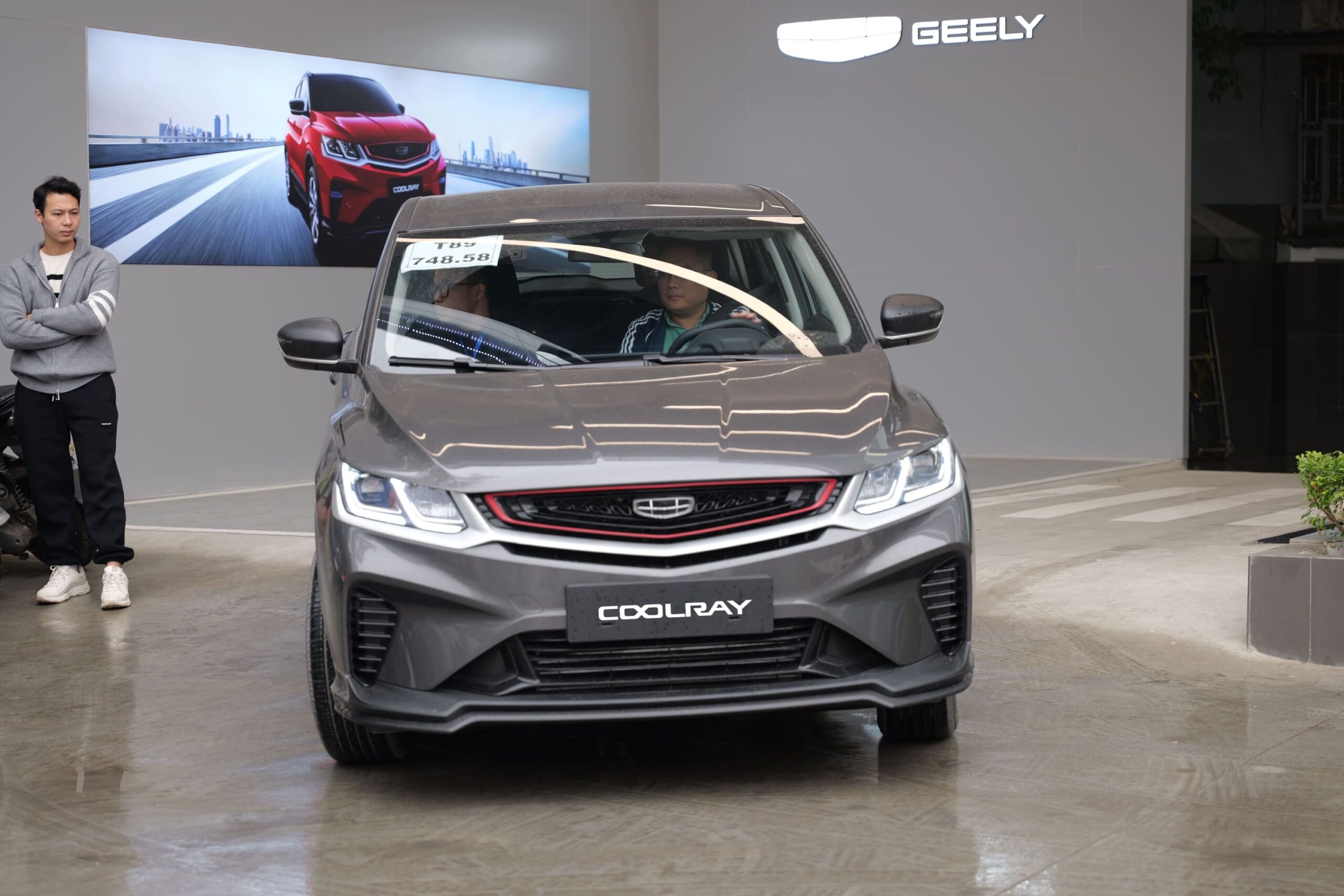 Bai post FB Geely size 2 scaled Khách hàng trải nghiệm sự kiện lái thử tại Geely Giải Phóng